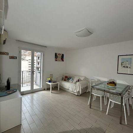 Casa Grazia Letojanni Mare公寓 外观 照片